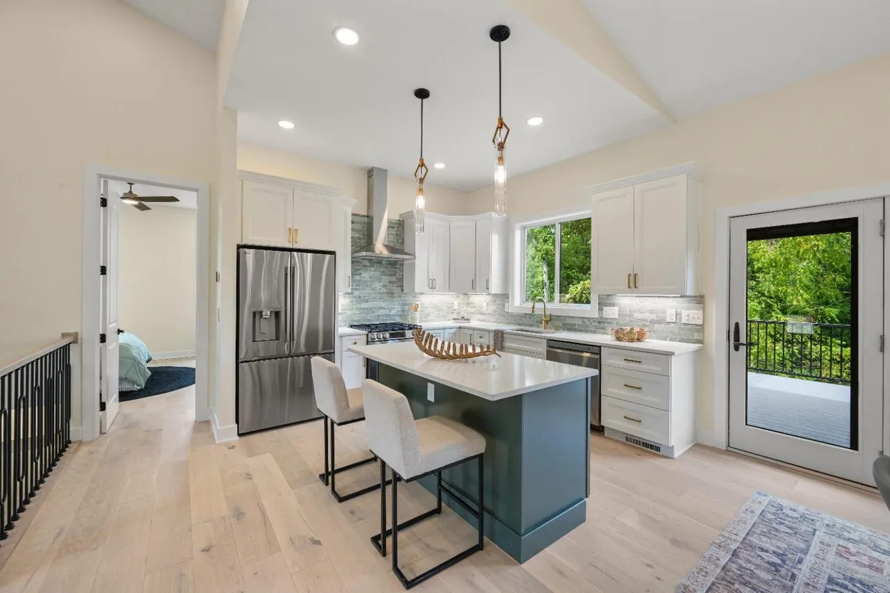 20904 Augusta Drive custom home — photo 10