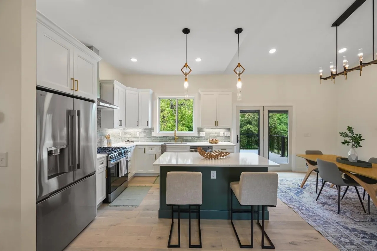 20904 Augusta Drive custom home — photo 12