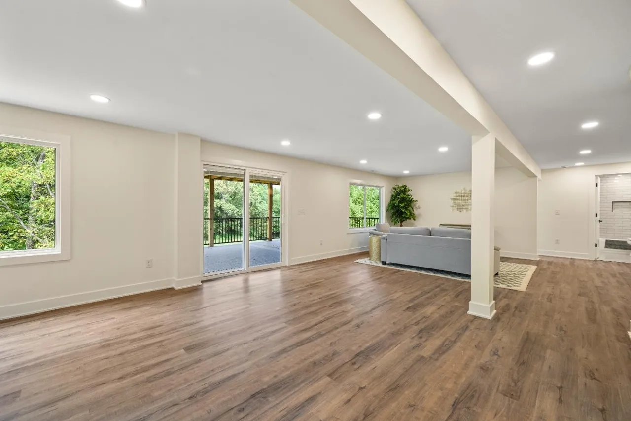 20904 Augusta Drive custom home — photo 27