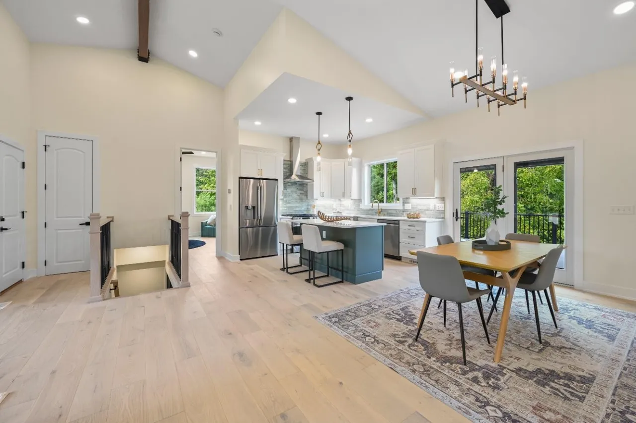 20904 Augusta Drive custom home — photo 8