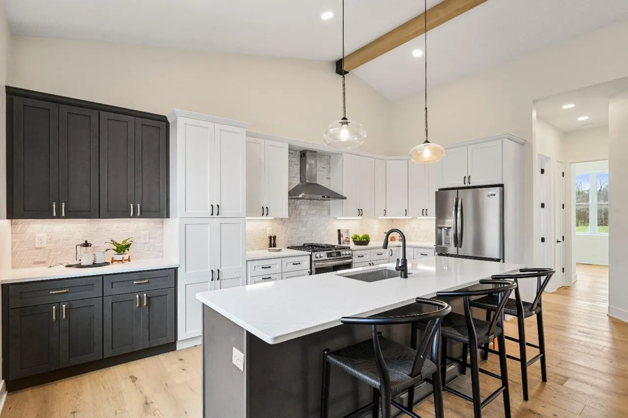 20950 Augusta Drive custom home — photo 11
